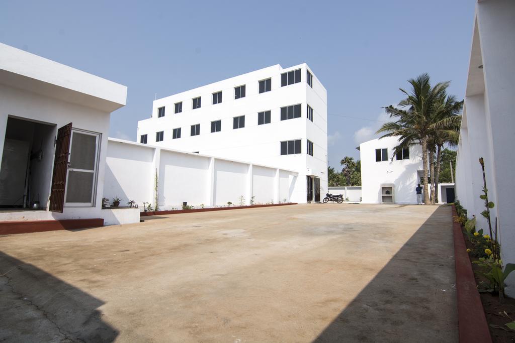 Ganesh Residency Hotel Pondicherry Exterior foto